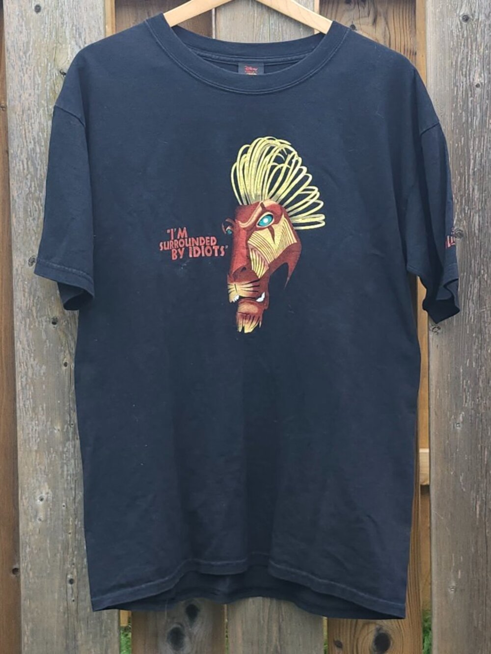 LION KING The Broadway Musical T-Shirt Size Large SCAR I'M SURROUNDED BY IDIOTS